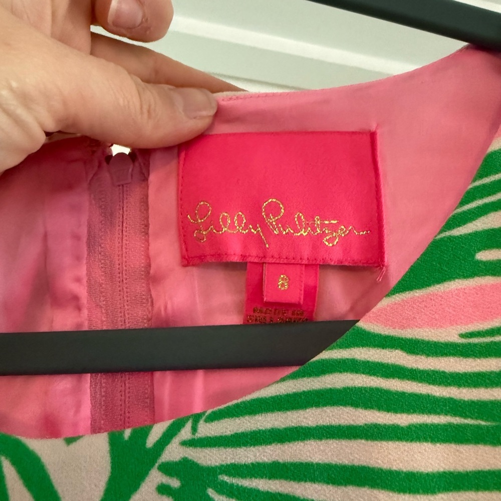 Lilly Pulitzer pink & green Donna romper, size 8 - Picture 3 of 5